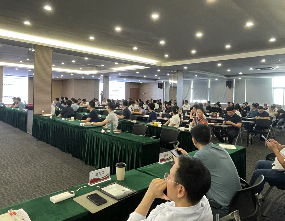 蓄势赋能 坚定前行|hth官网入口集团“三鹰”培训顺利举行